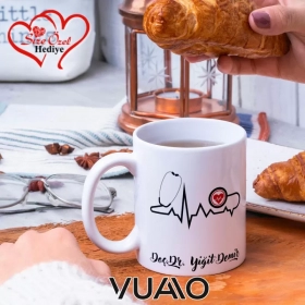 Doktor Özel İsimli Kupa Bardak