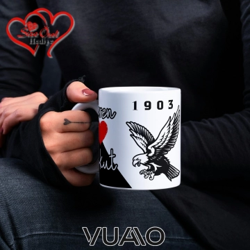 Siyah Beyaz 1903 Kartal Desenli Kişiye Özel İsim ve Fotoğraf Baskılı Hediyelik Kupa Bardak
